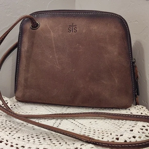sTs Ranchwear By Carroll Baroness Weezy Crossbody Brown Leather Conceal Carry